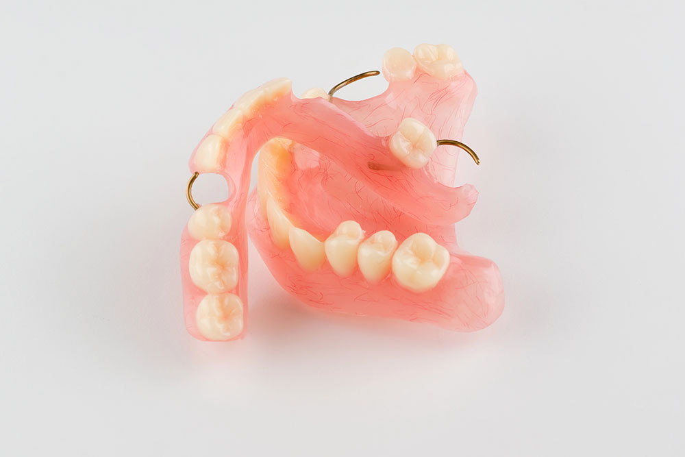Helping Patients Choose Between Acrylic And Flexible Dentures